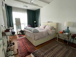 Charlton 27 (D19), Terrace #393385431